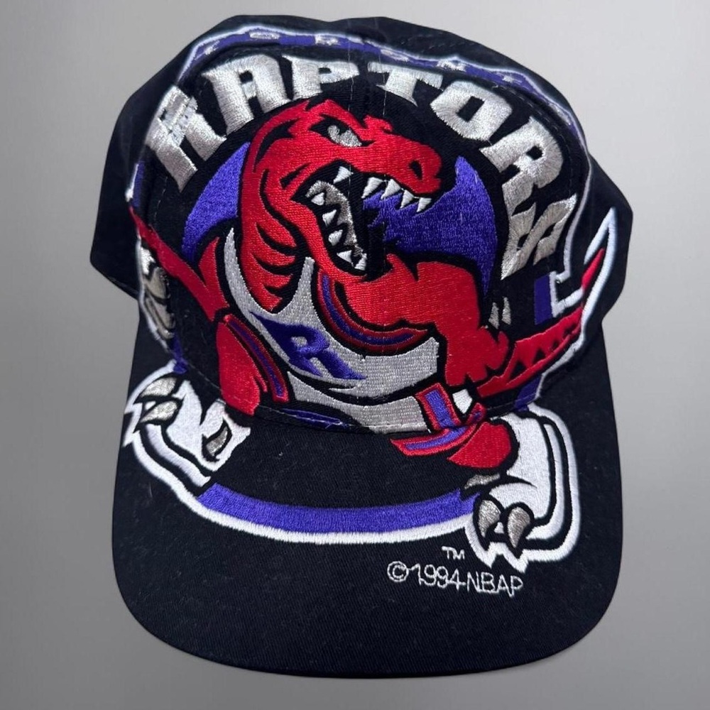 Rare Vintage 1994 Toronto Raptors “The Game” Big Logo snapback hat
